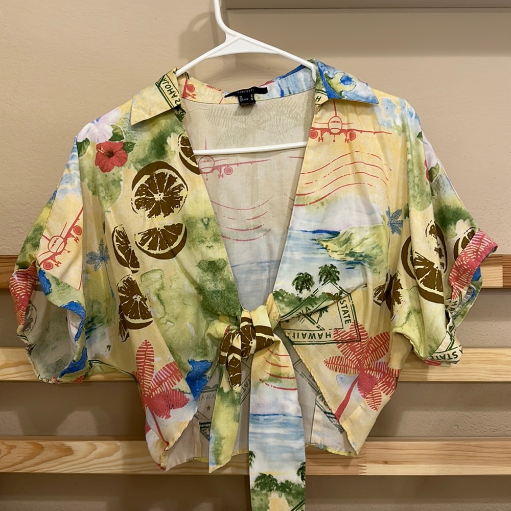 Forever 21 Tropical Postcard Crop Top